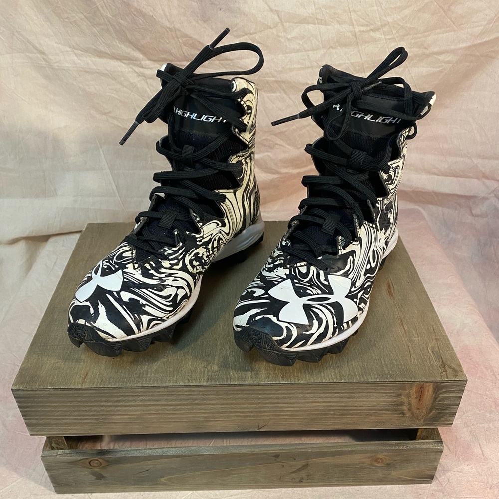 Youth Under Armour Football Cleats